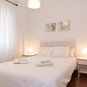 Like - Museo Apartment Sevilla